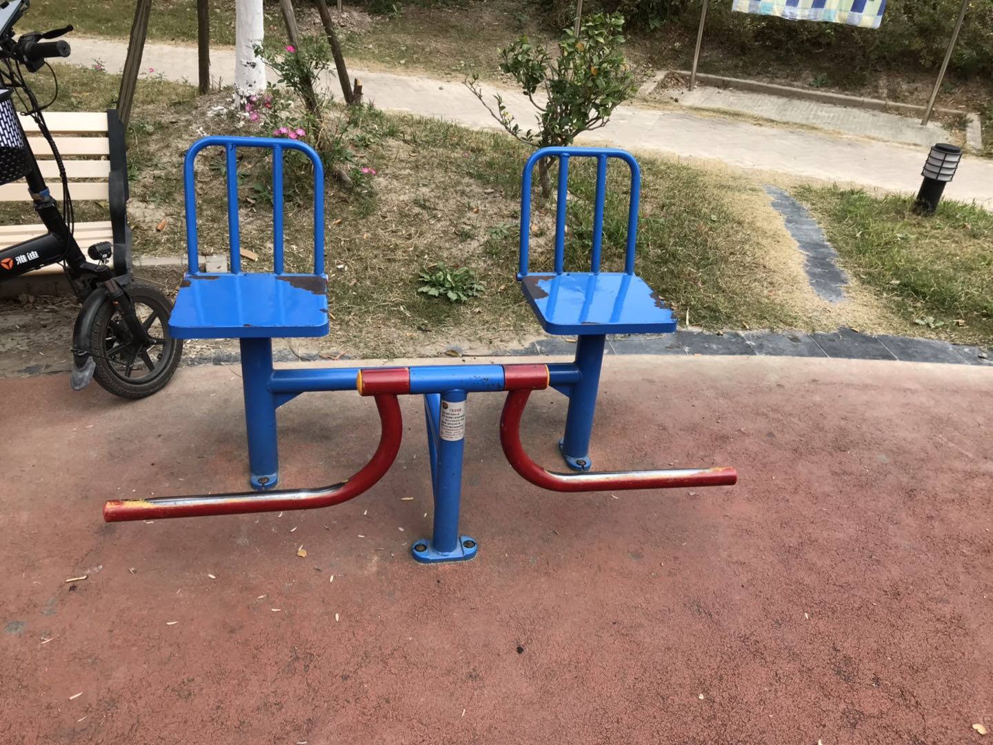 下肢訓(xùn)練器