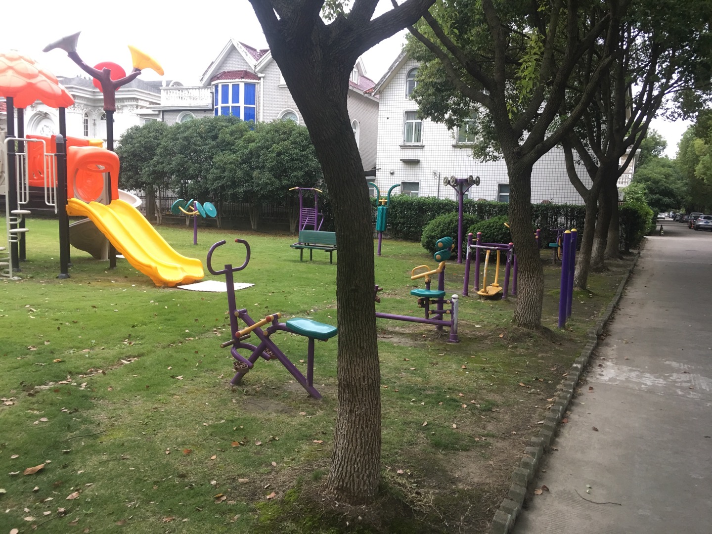 百佳花園健身點(diǎn)