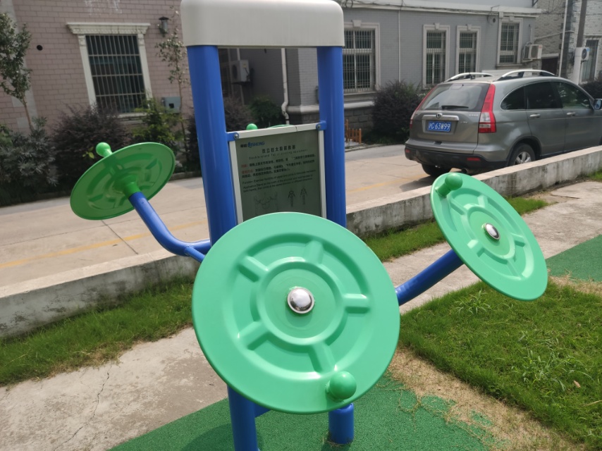 雙立柱太極揉推器 雙立柱太極揉推器