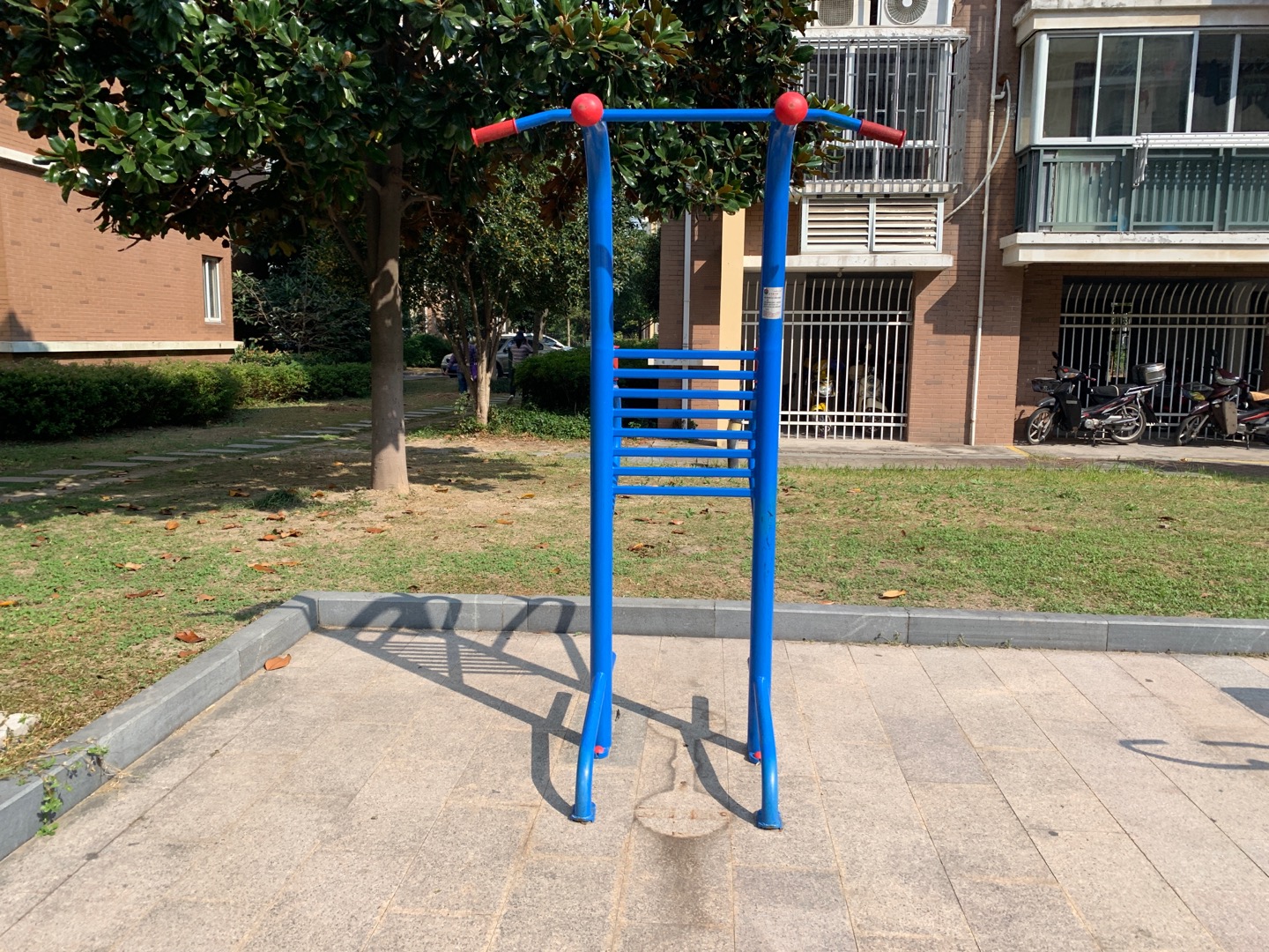 多功能訓(xùn)練器