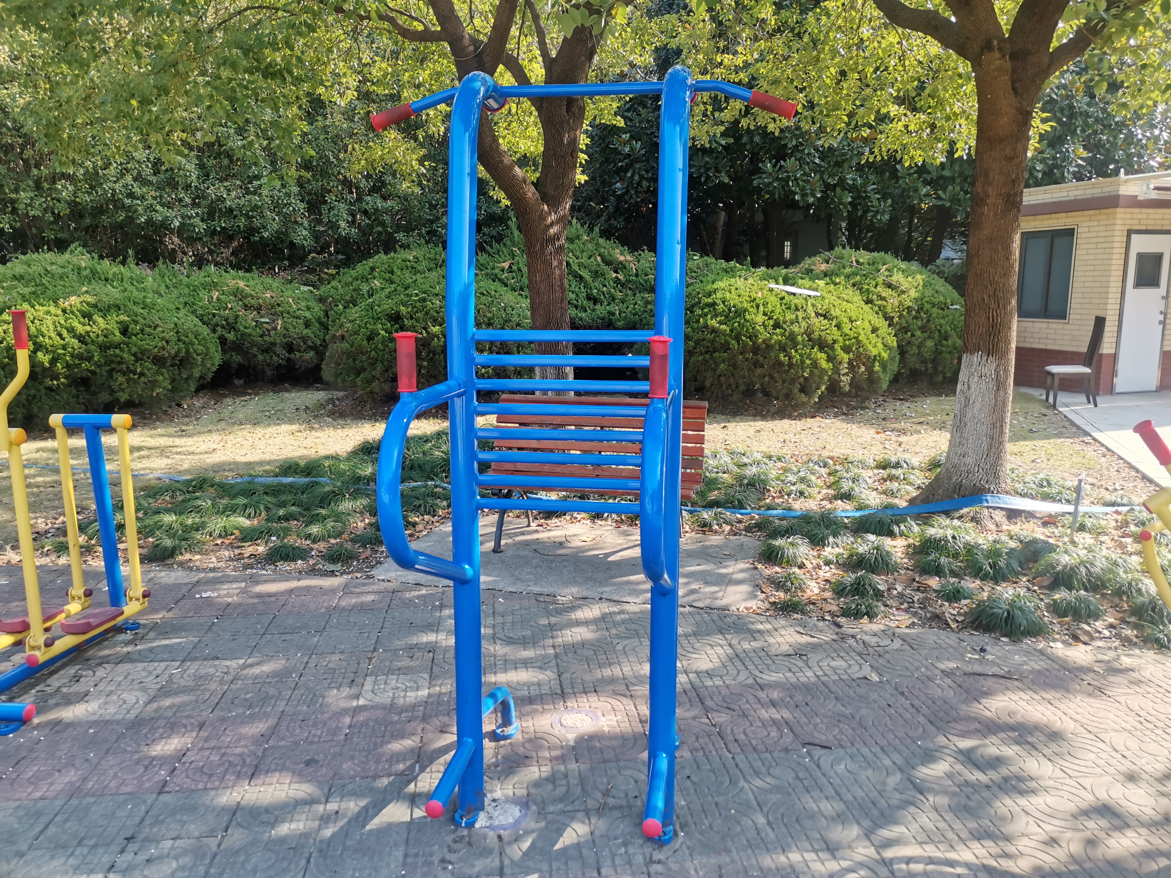 多功能訓(xùn)練器