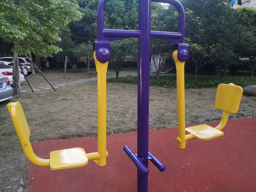 雙位蹬力器