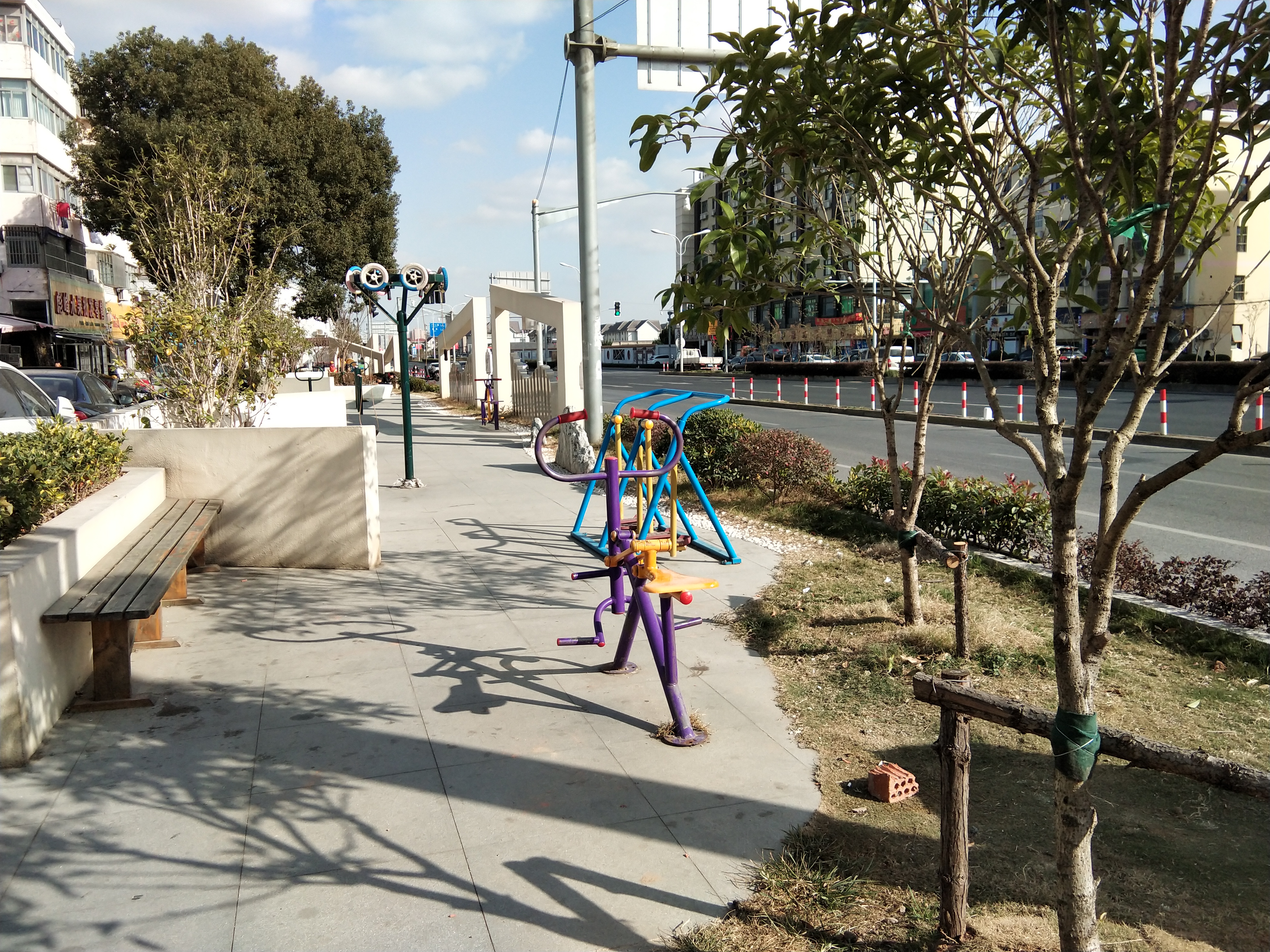 三灶居委健身點