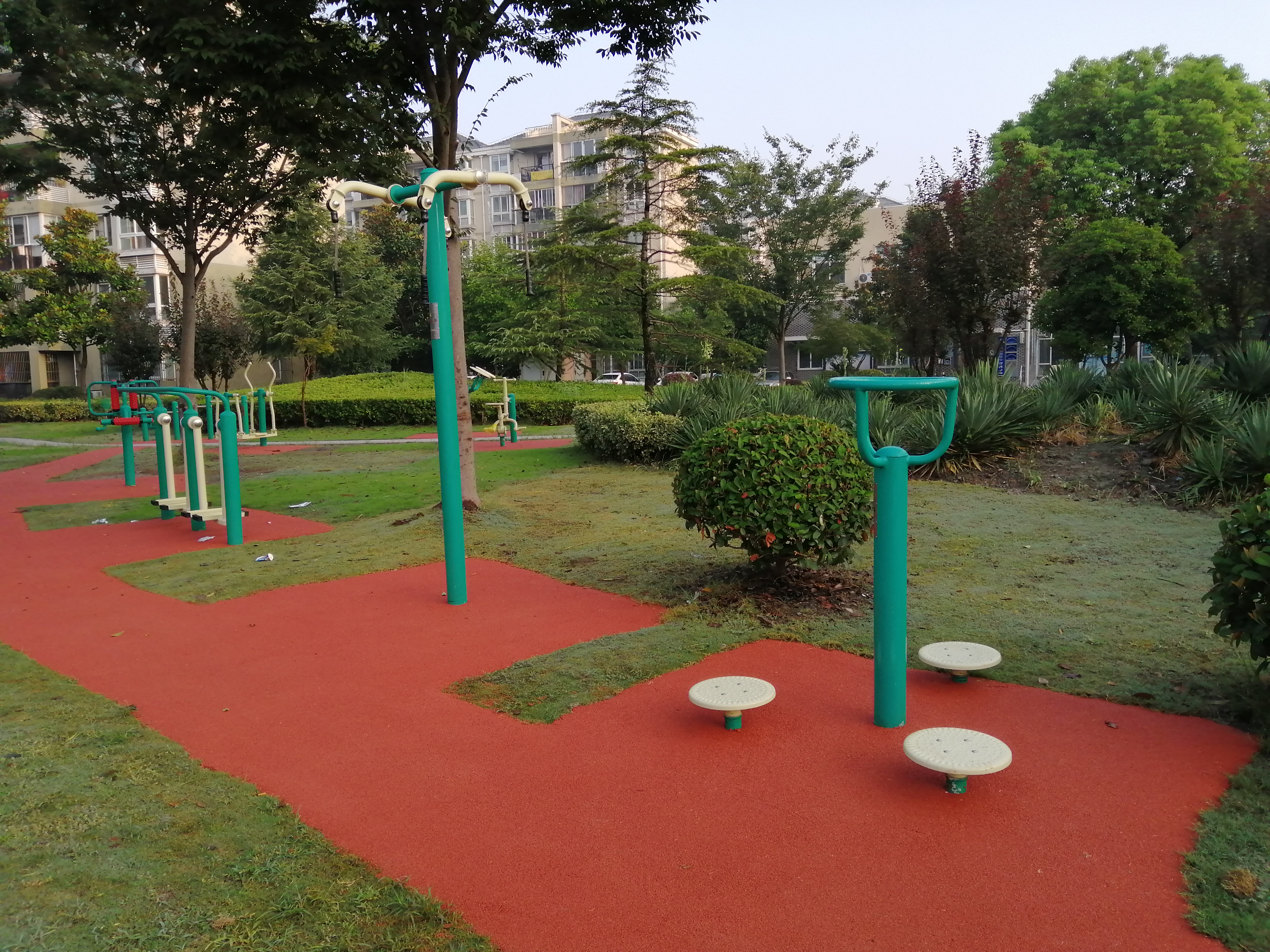 巷佳小區(qū)健身點