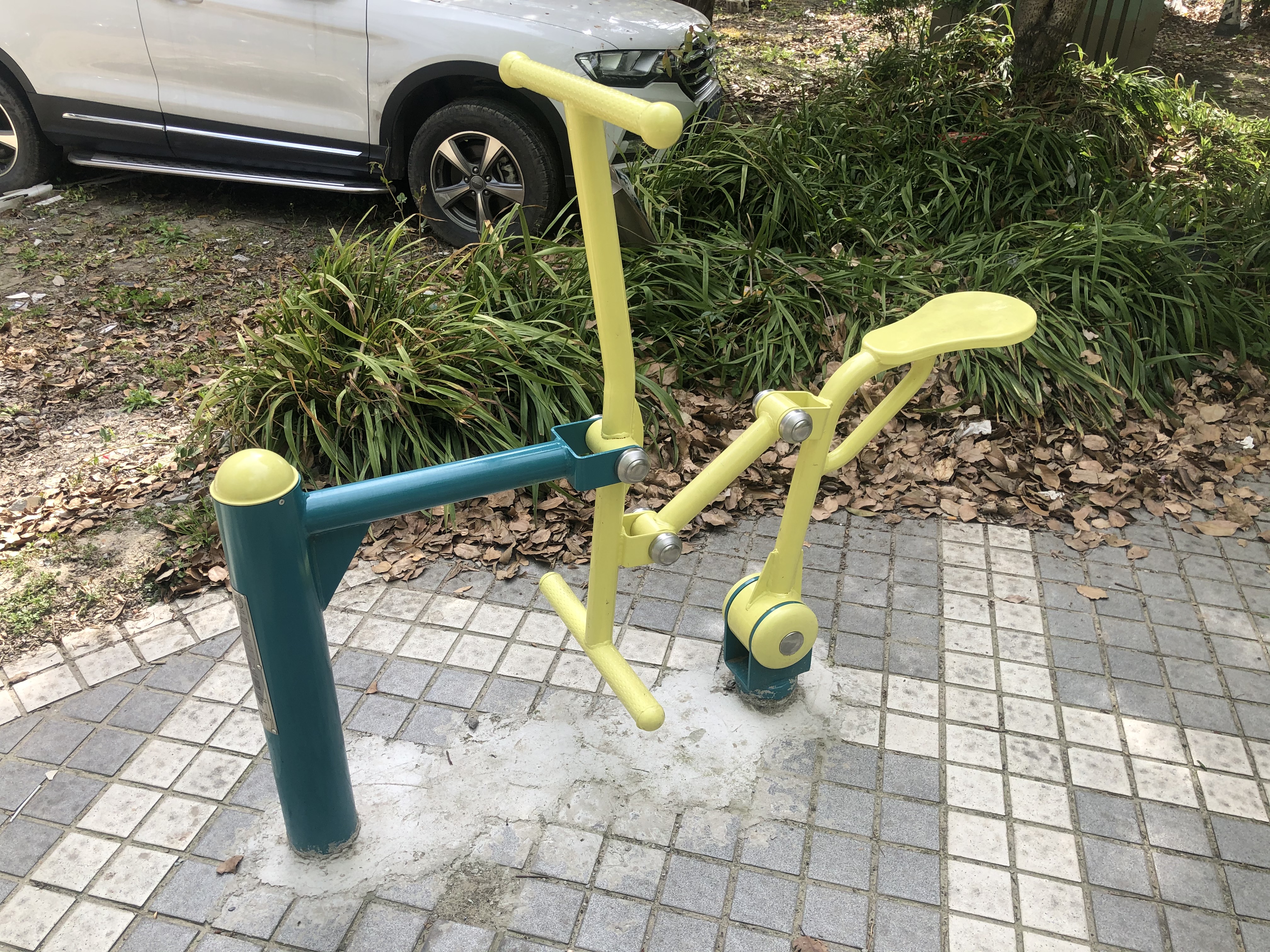 錦博苑小區(qū)健身點