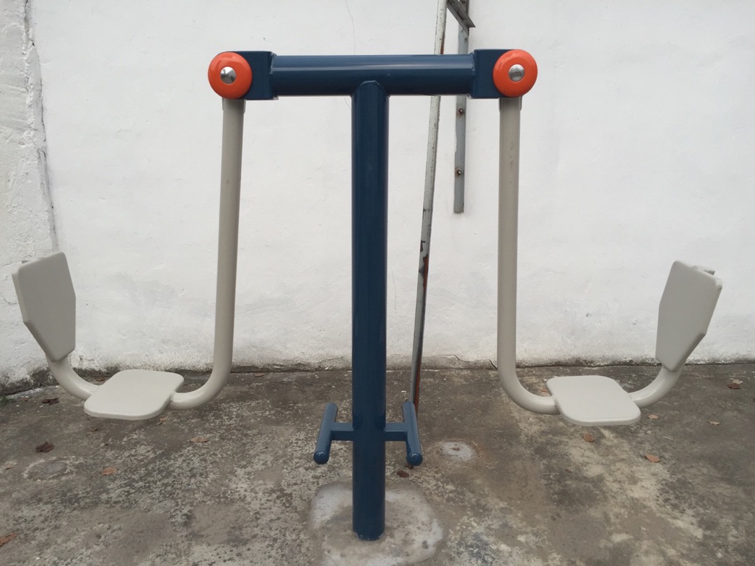 雙位坐蹬器 雙位坐蹬器