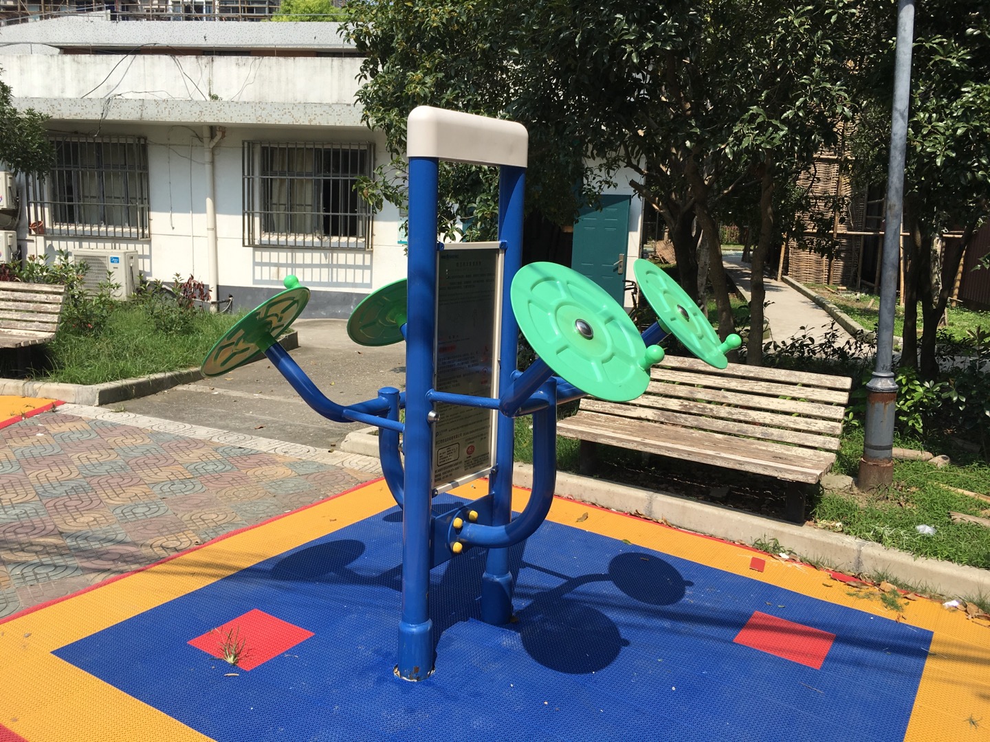 雙立柱前推訓(xùn)練器 雙立柱前推訓(xùn)練器