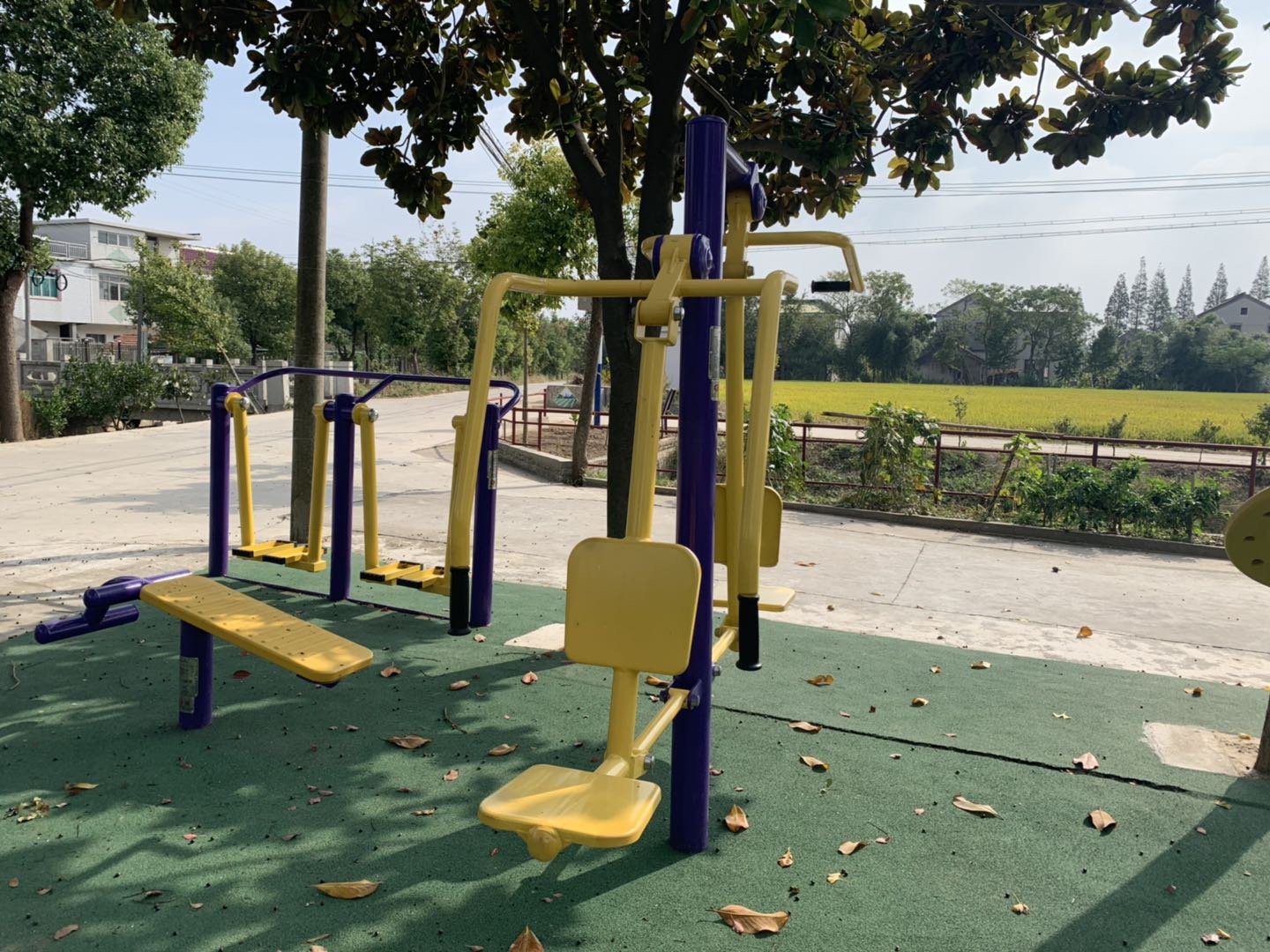 坐推坐拉器 坐推坐拉器