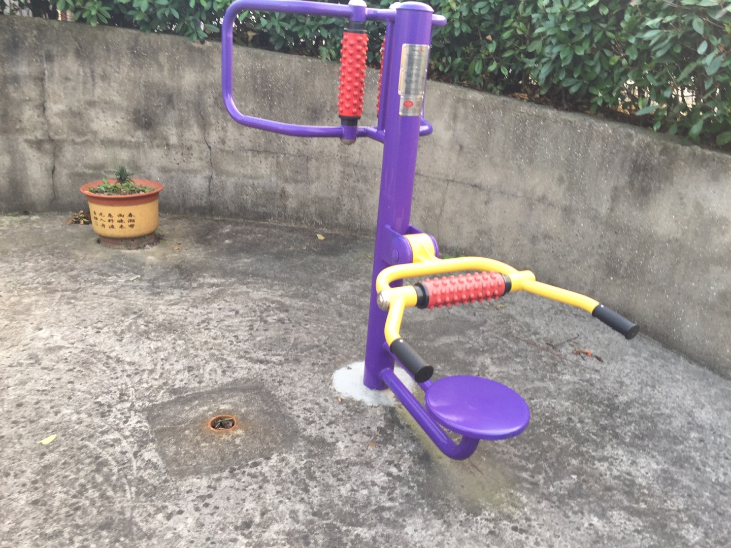 腰背按摩器 腰背按摩器