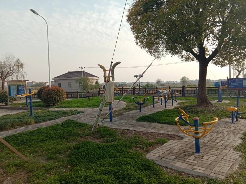 海沈村第一老年活動室健身點