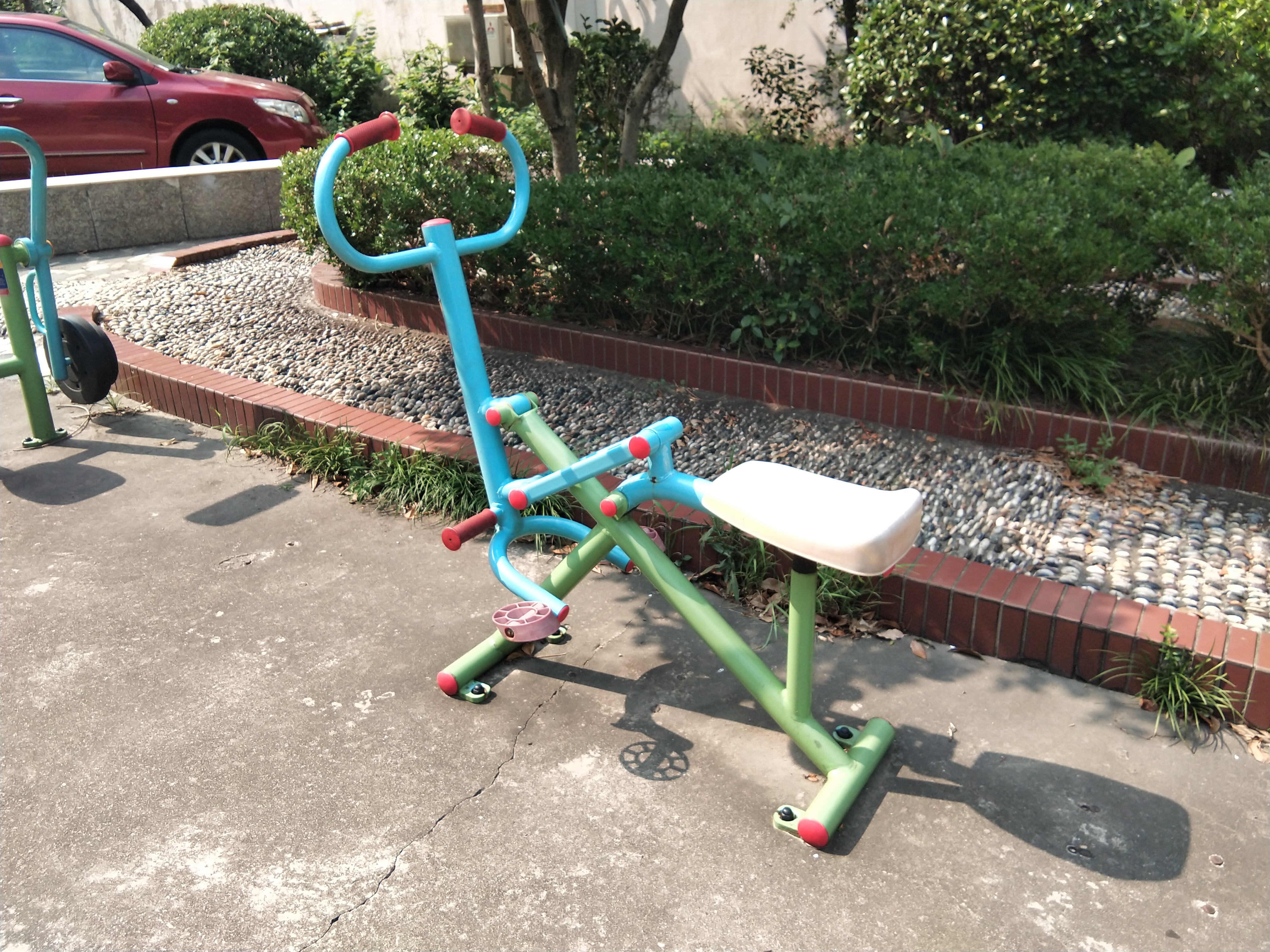 健騎機(jī) 健騎機(jī)