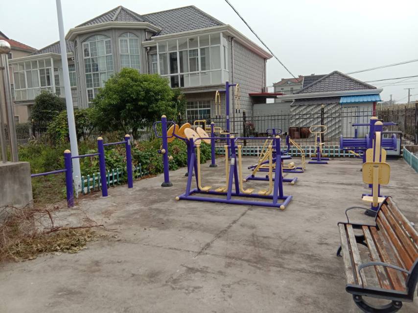 堡鎮(zhèn)四滧村26隊健身點