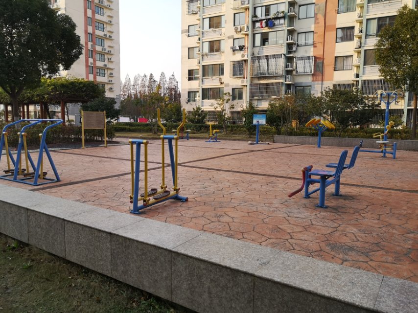 華楊居委健身苑點(diǎn)