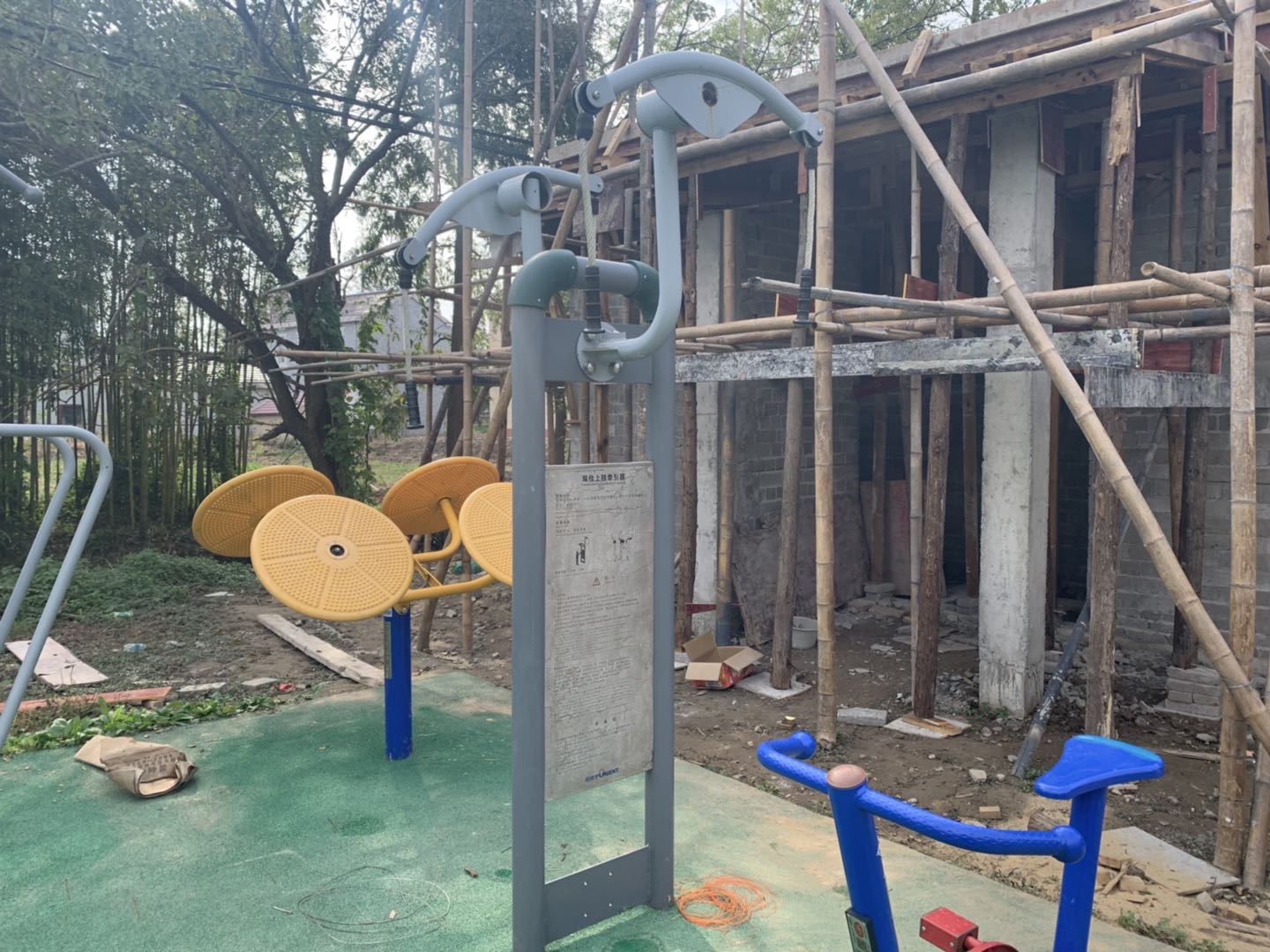 雙位上肢牽引器