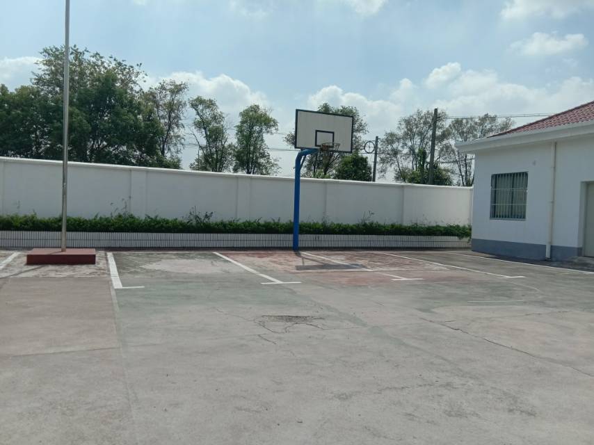 林建籃球場(chǎng)