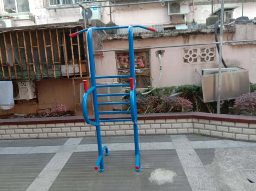 多功能訓(xùn)練器