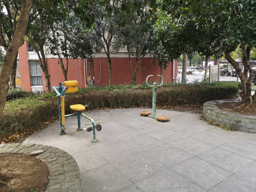 世博三居健身點1