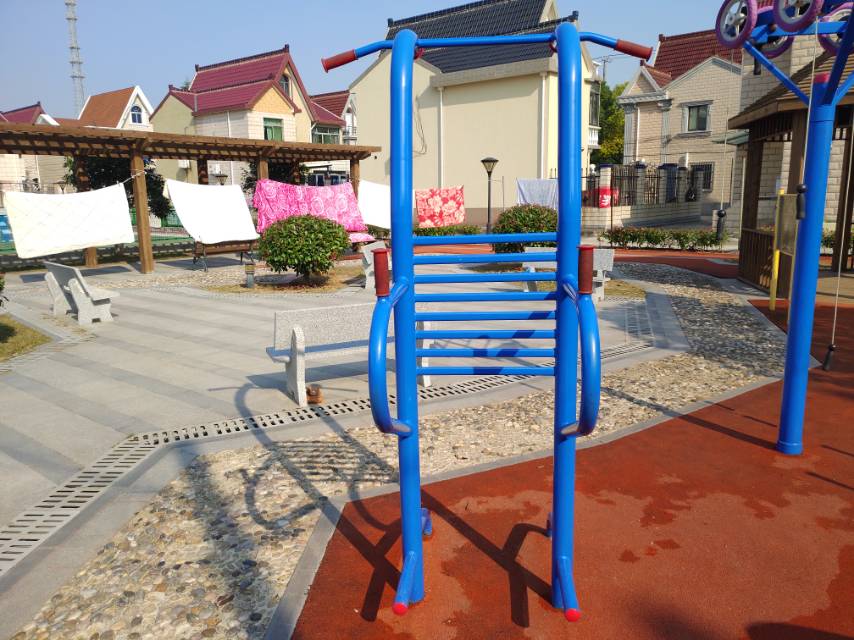 多功能訓(xùn)練器