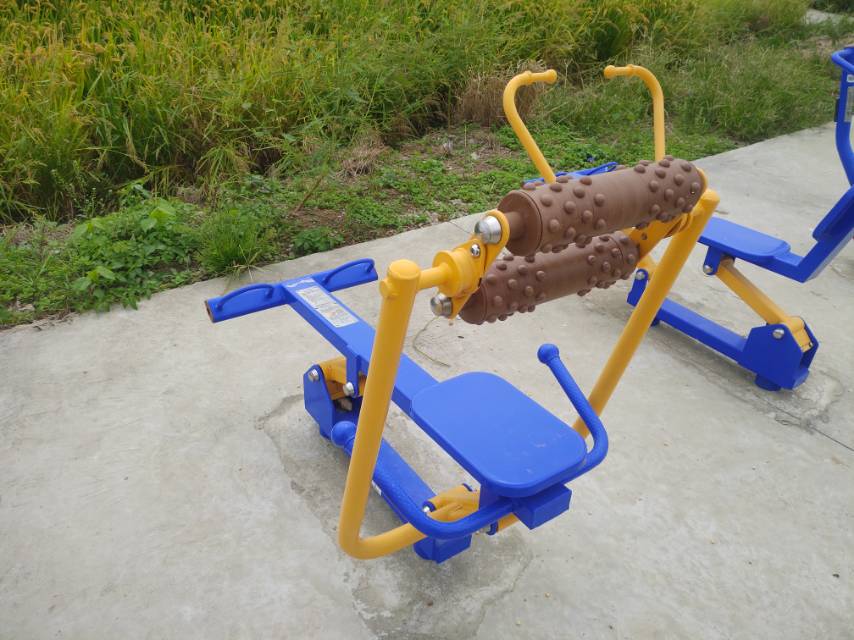 腹背屈伸訓練器