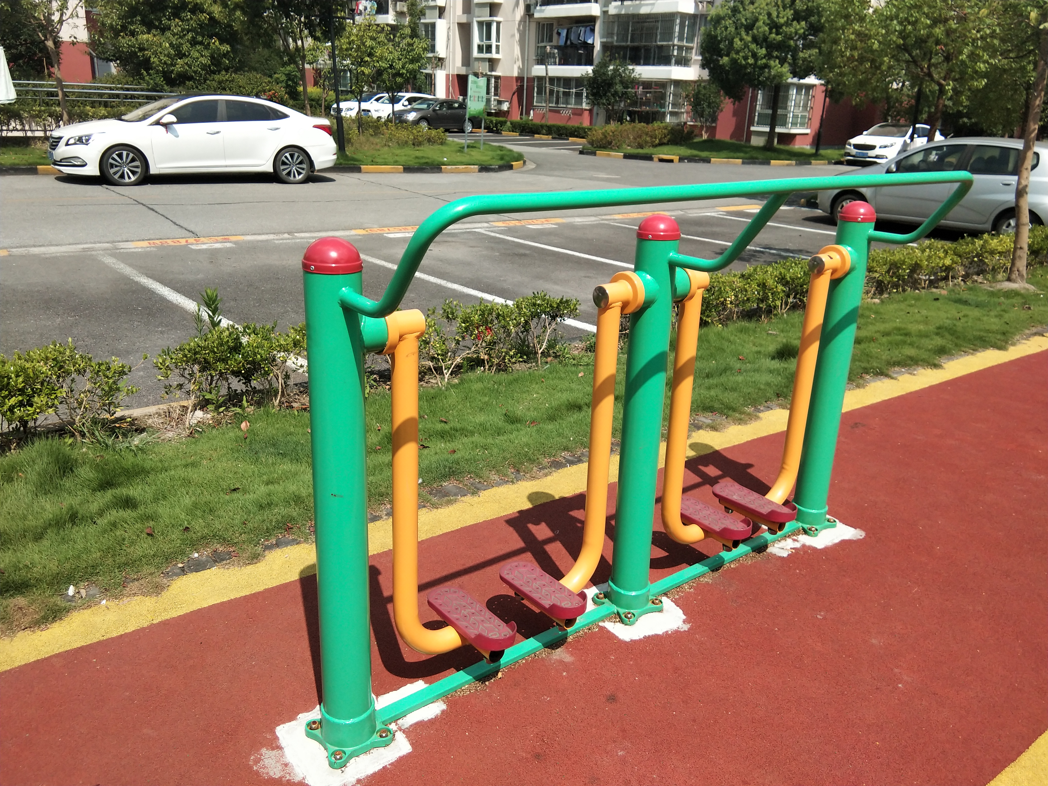 兩聯(lián)漫步機 兩聯(lián)漫步機