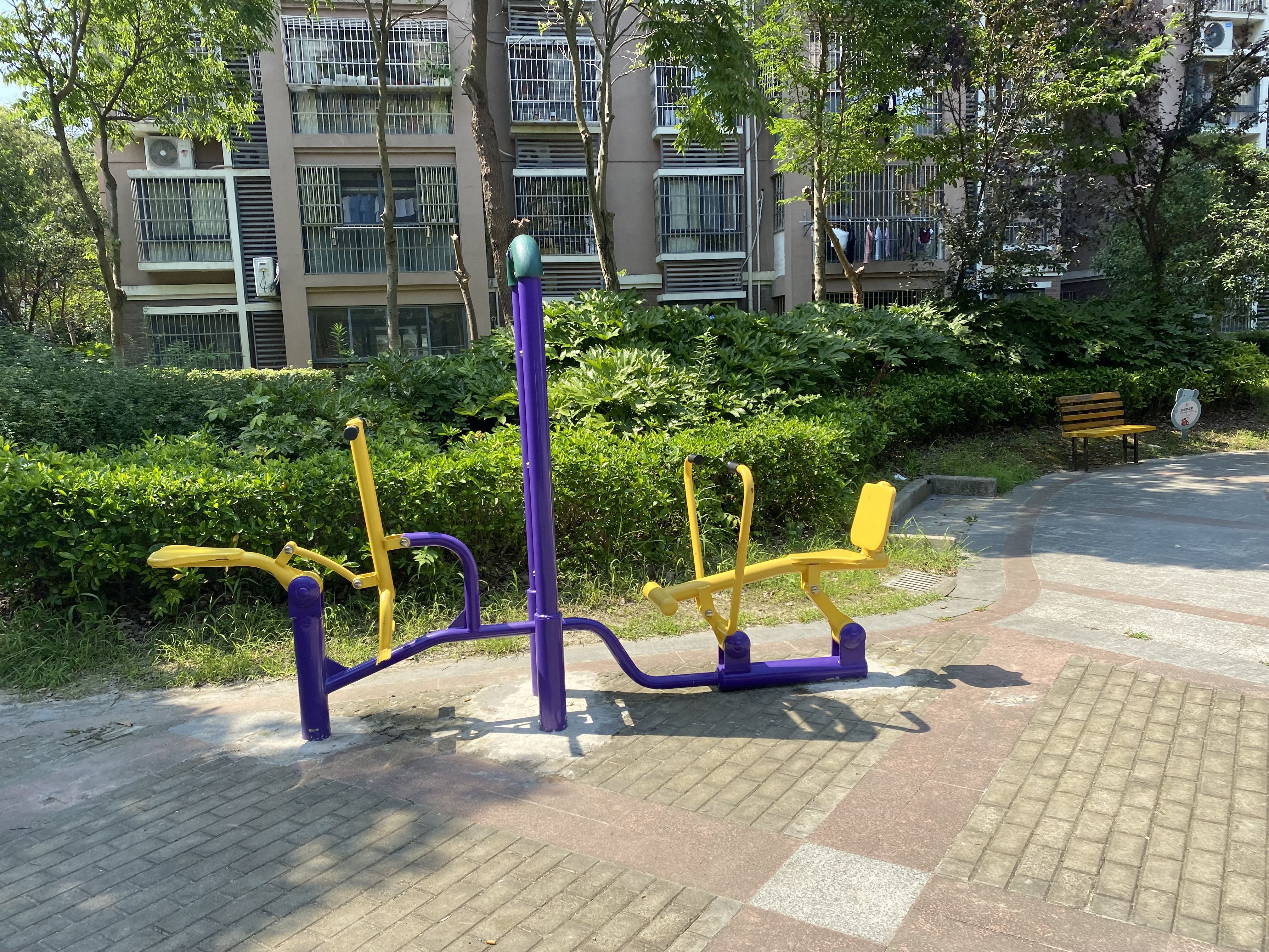 健騎劃船器 健騎劃船器