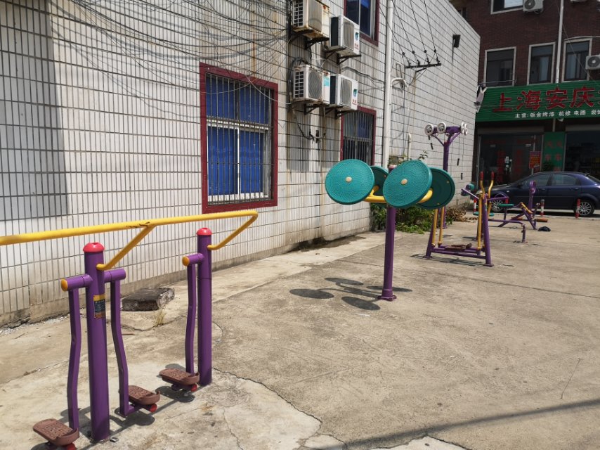 肖涇村長(zhǎng)春橋健身點(diǎn)