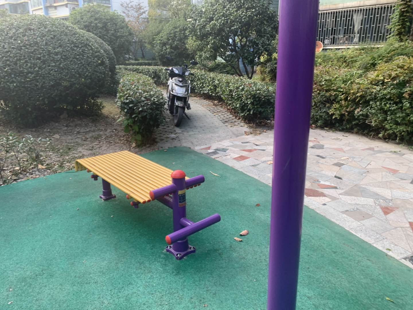 仰臥起平臺(tái)