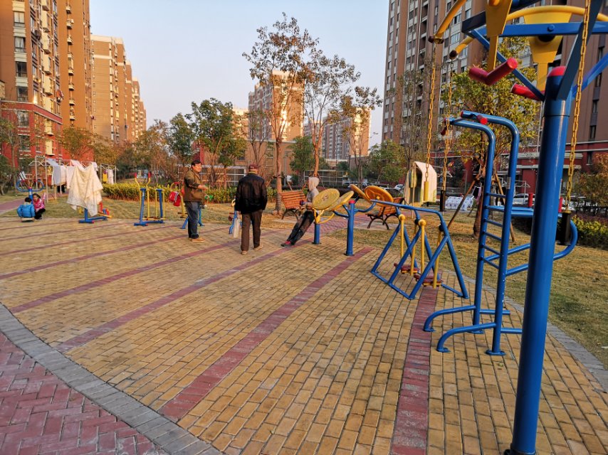 孫耀路居委健身苑點(diǎn)