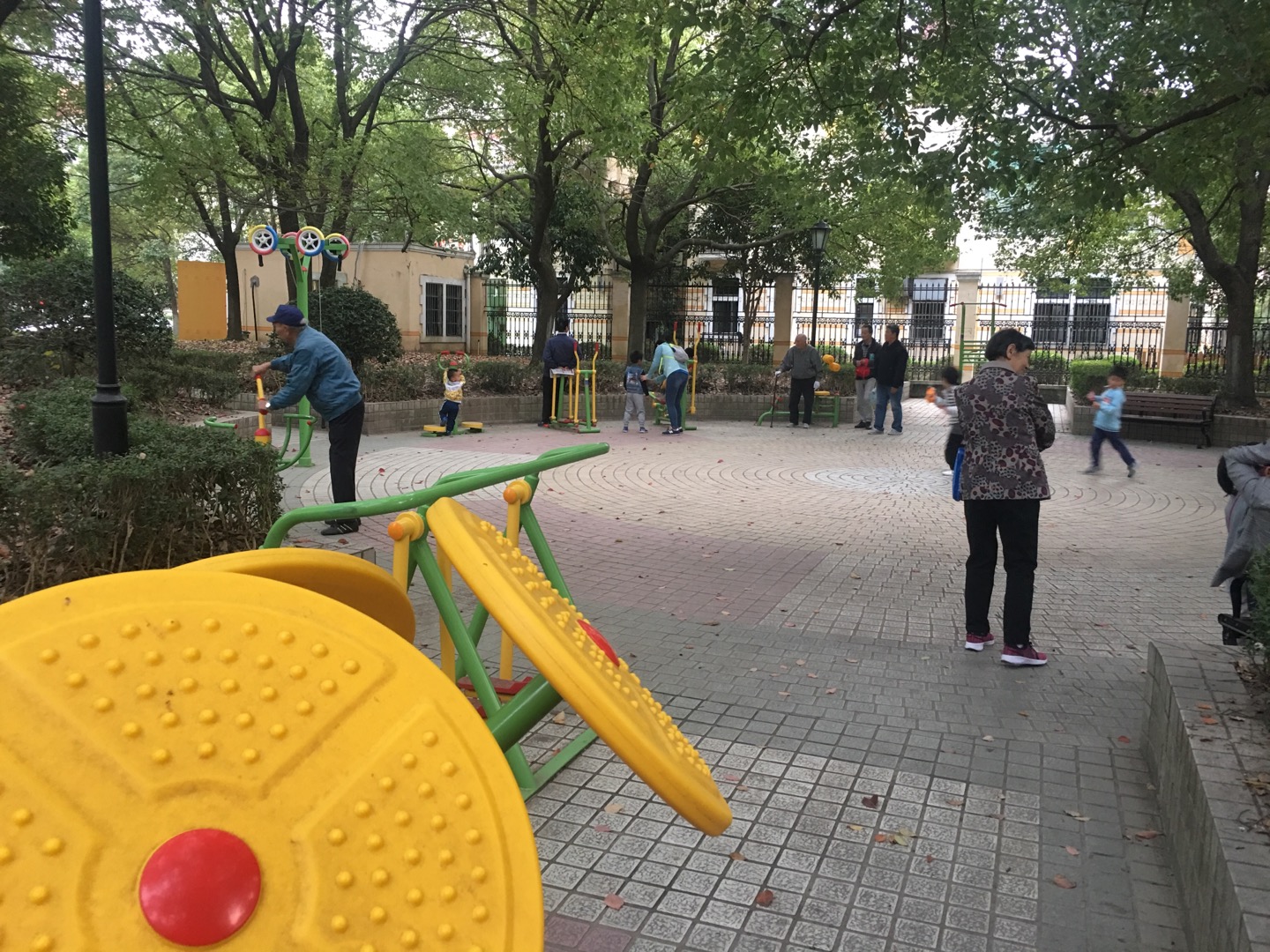 始信苑小區(qū)健身點(diǎn)