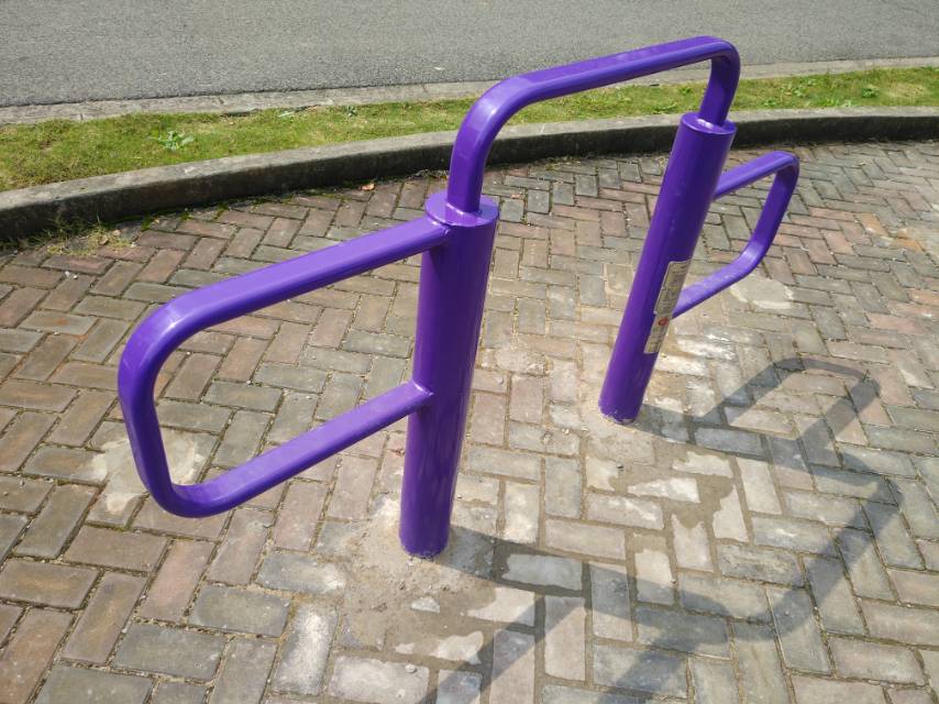 彈振壓腿器 彈振壓腿器