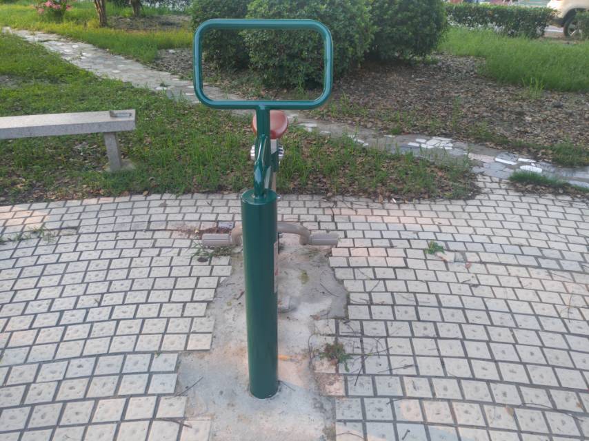 健騎機(jī) 健騎機(jī)