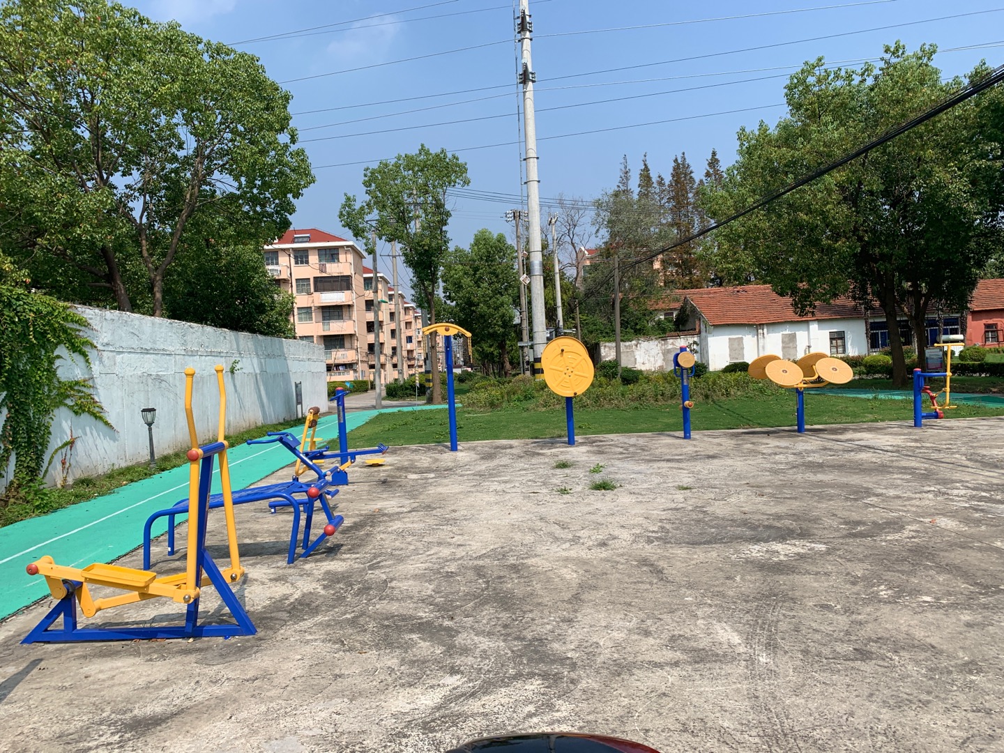 東平鎮(zhèn)前進新村海鷗二村健身點