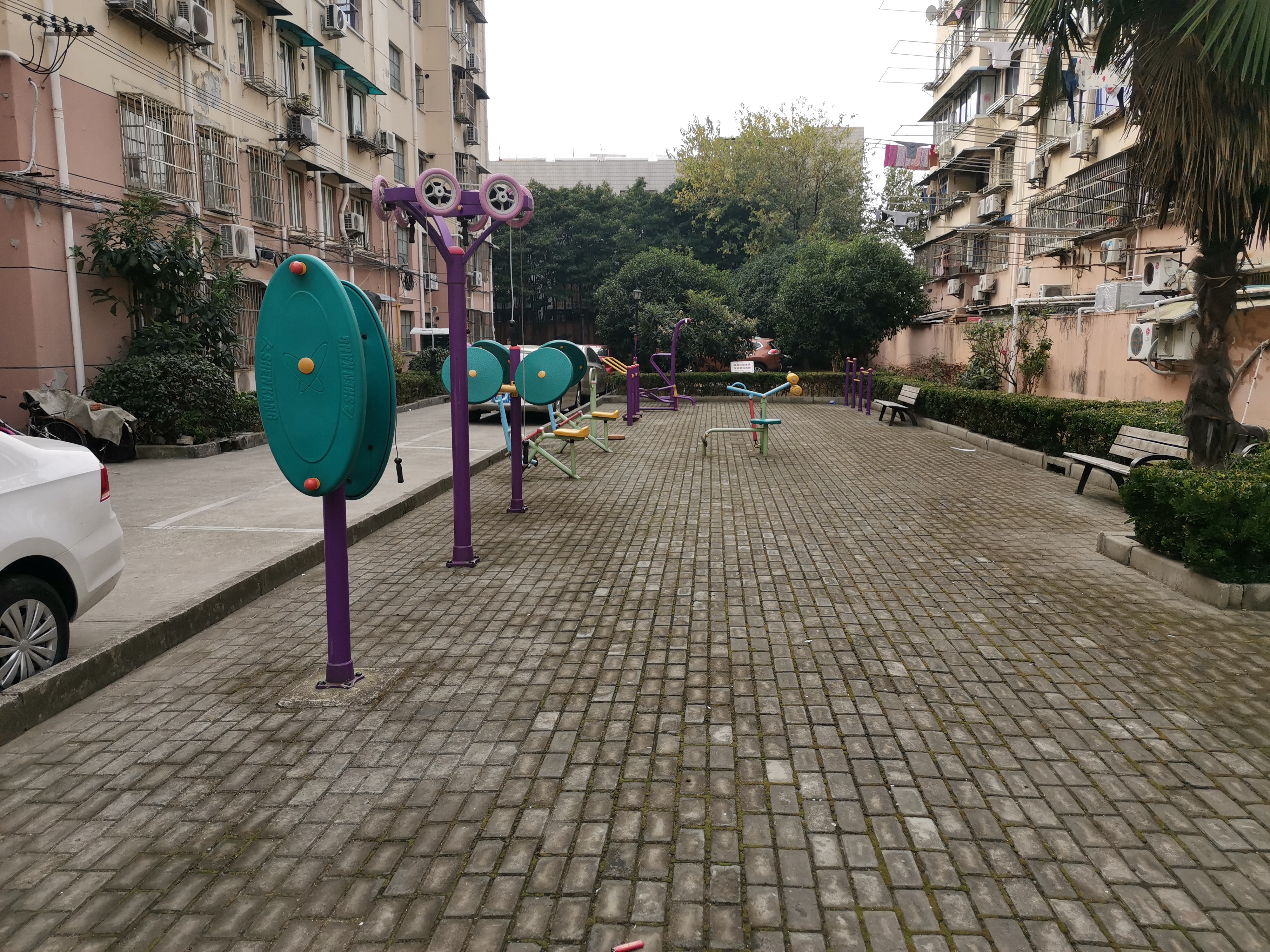 翰城居委上南路3827弄健身點(diǎn)