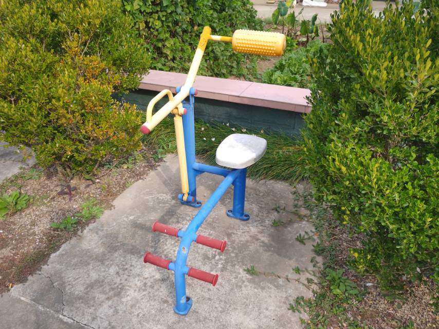 腹背鍛煉器 腹背鍛煉器