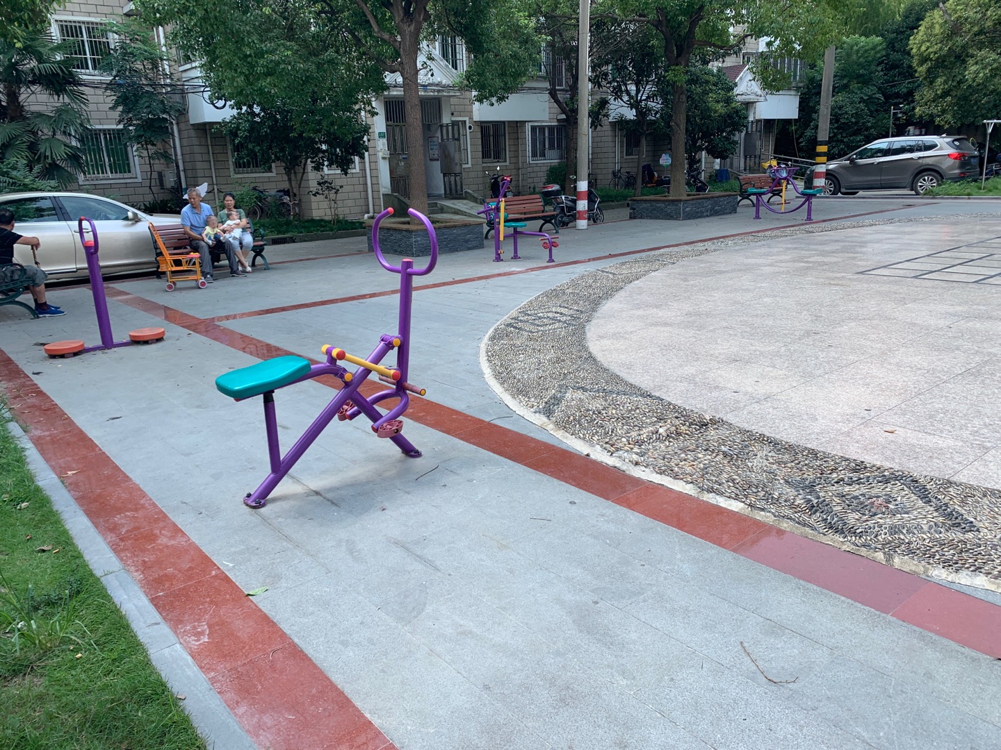 楊泰三村一居健身點(diǎn)1（西區(qū)）