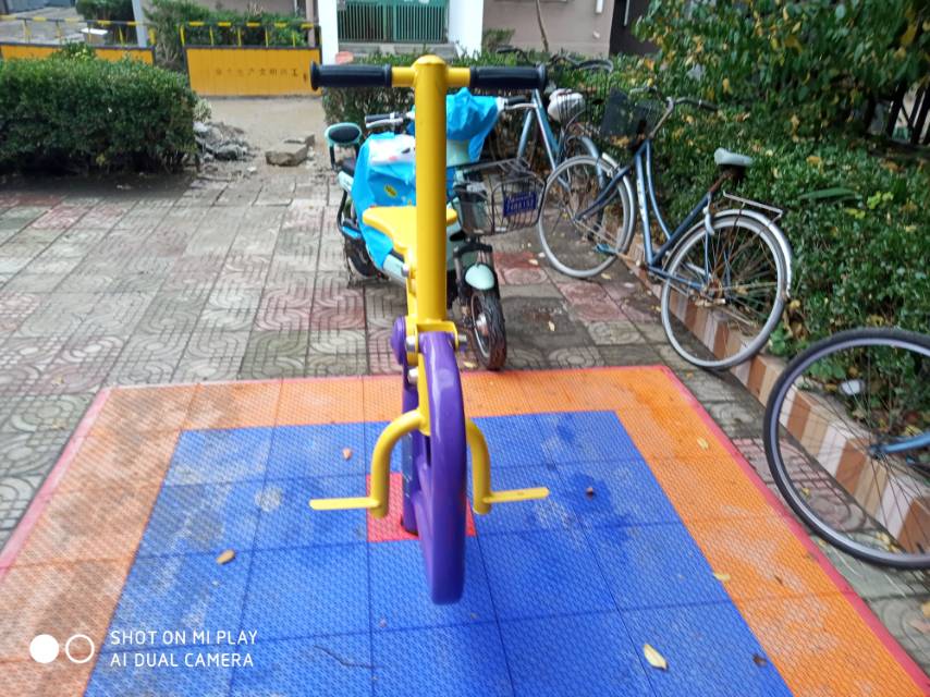 健騎機(jī) 健騎機(jī)