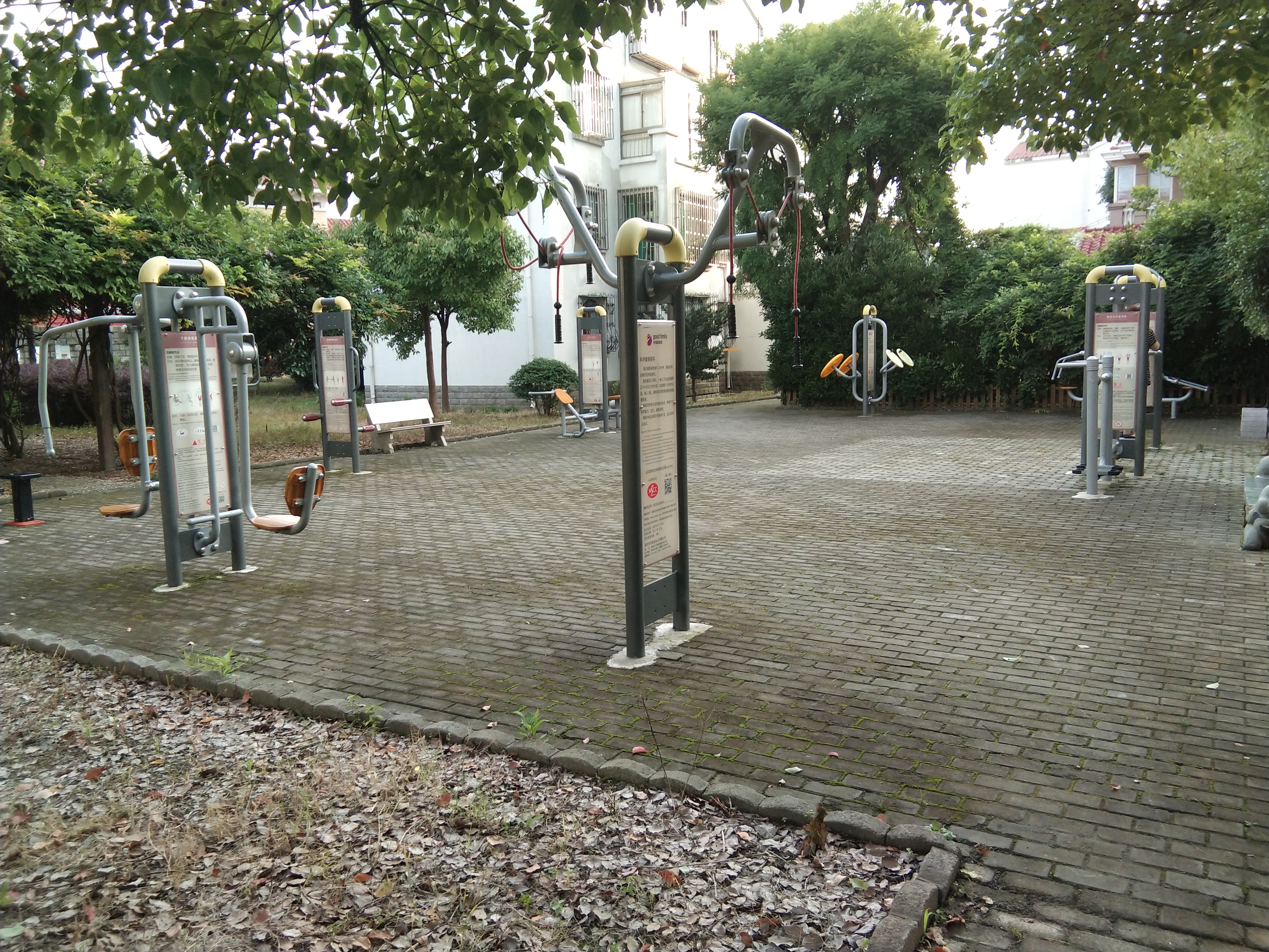 奉城商都市民益智健身苑點(diǎn)