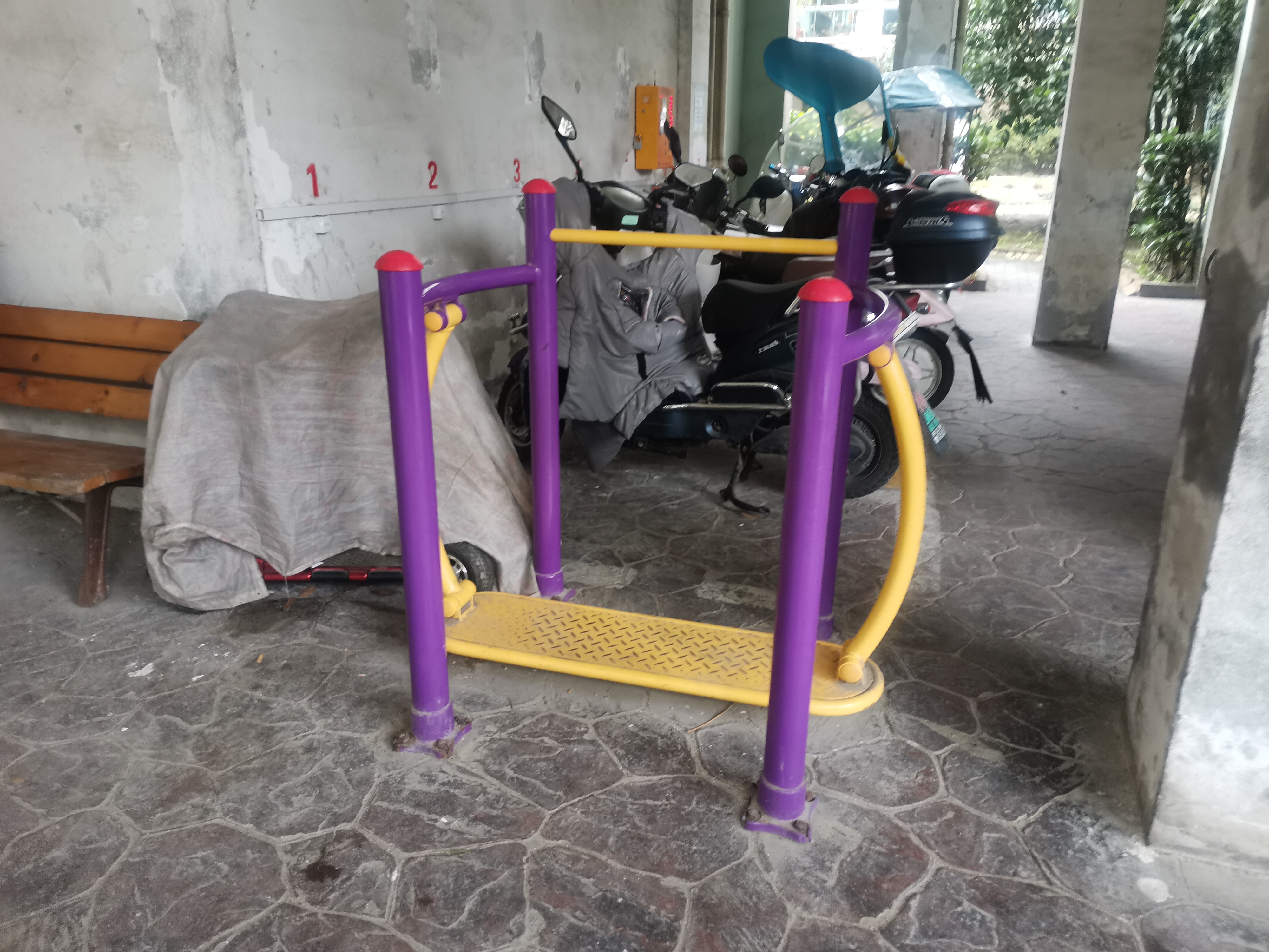 晃板健身器 晃板健身器