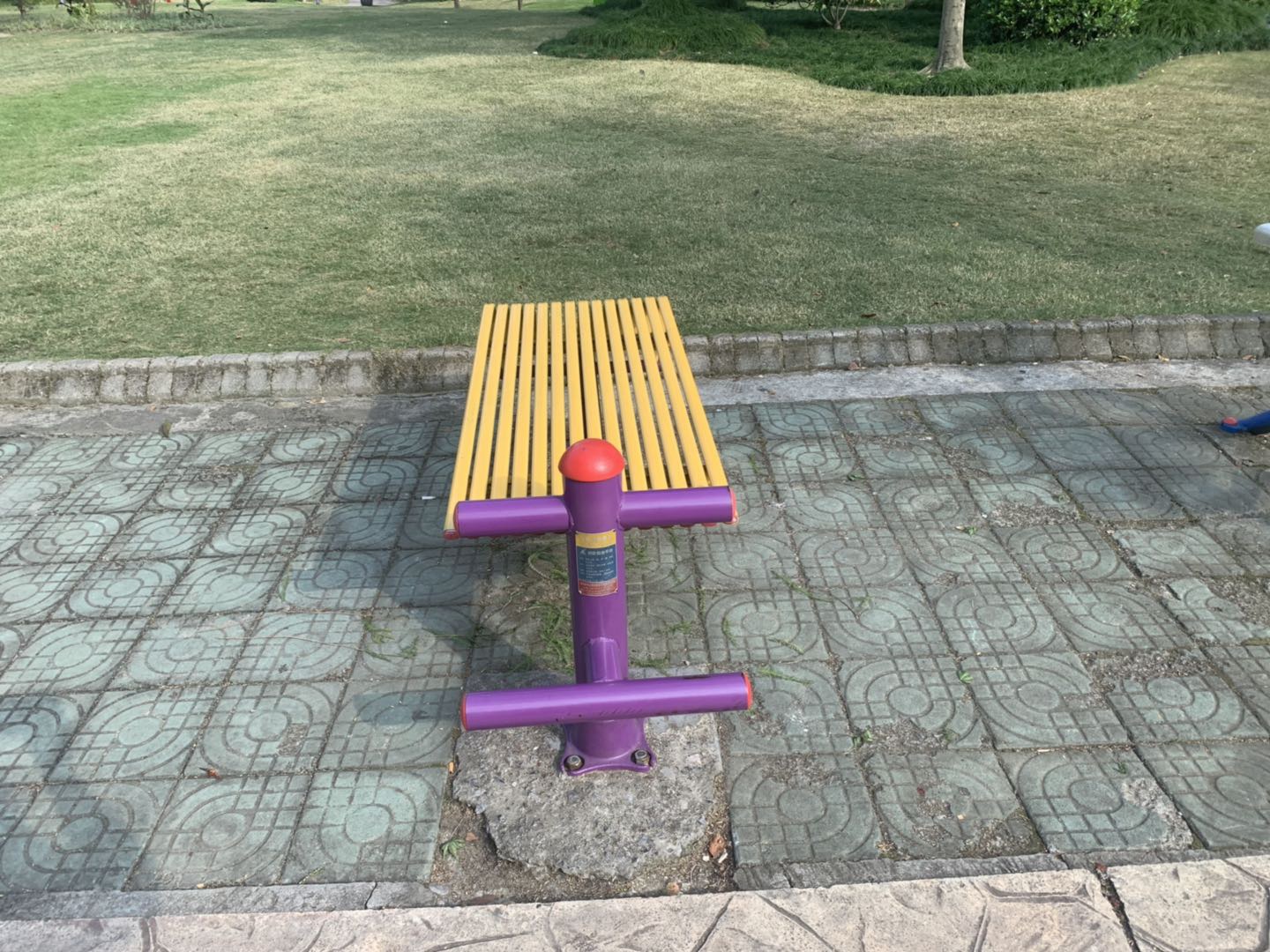 仰臥起平臺(tái) 仰臥起平臺(tái)