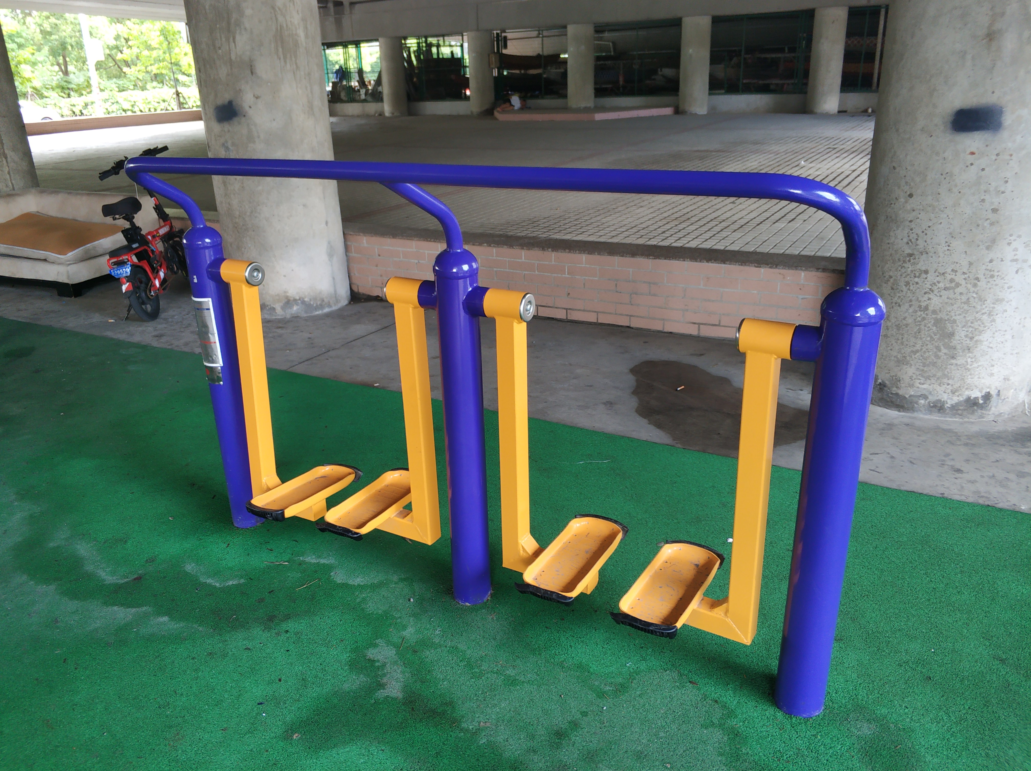 太空漫步器 太空漫步器