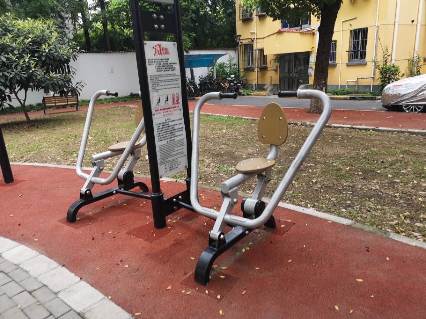 自重式平推訓練器 自重式平推訓練器