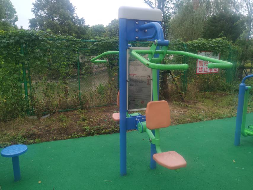 雙立柱拉力訓練器 雙立柱拉力訓練器