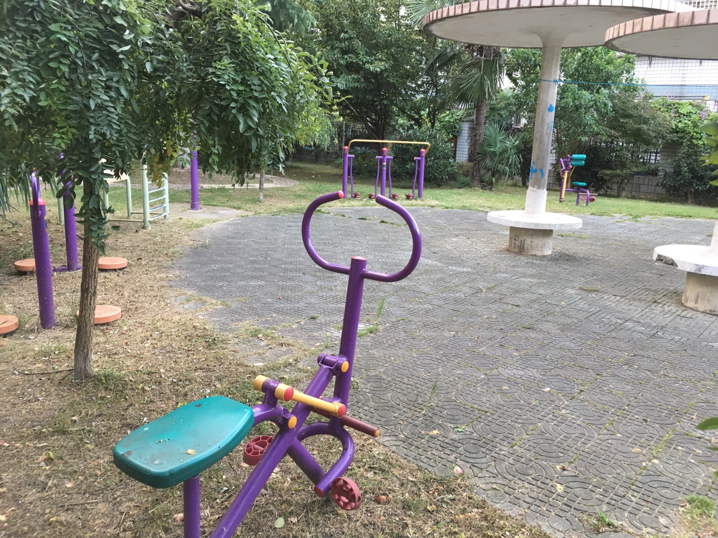 寶林三村健身點(diǎn)    3