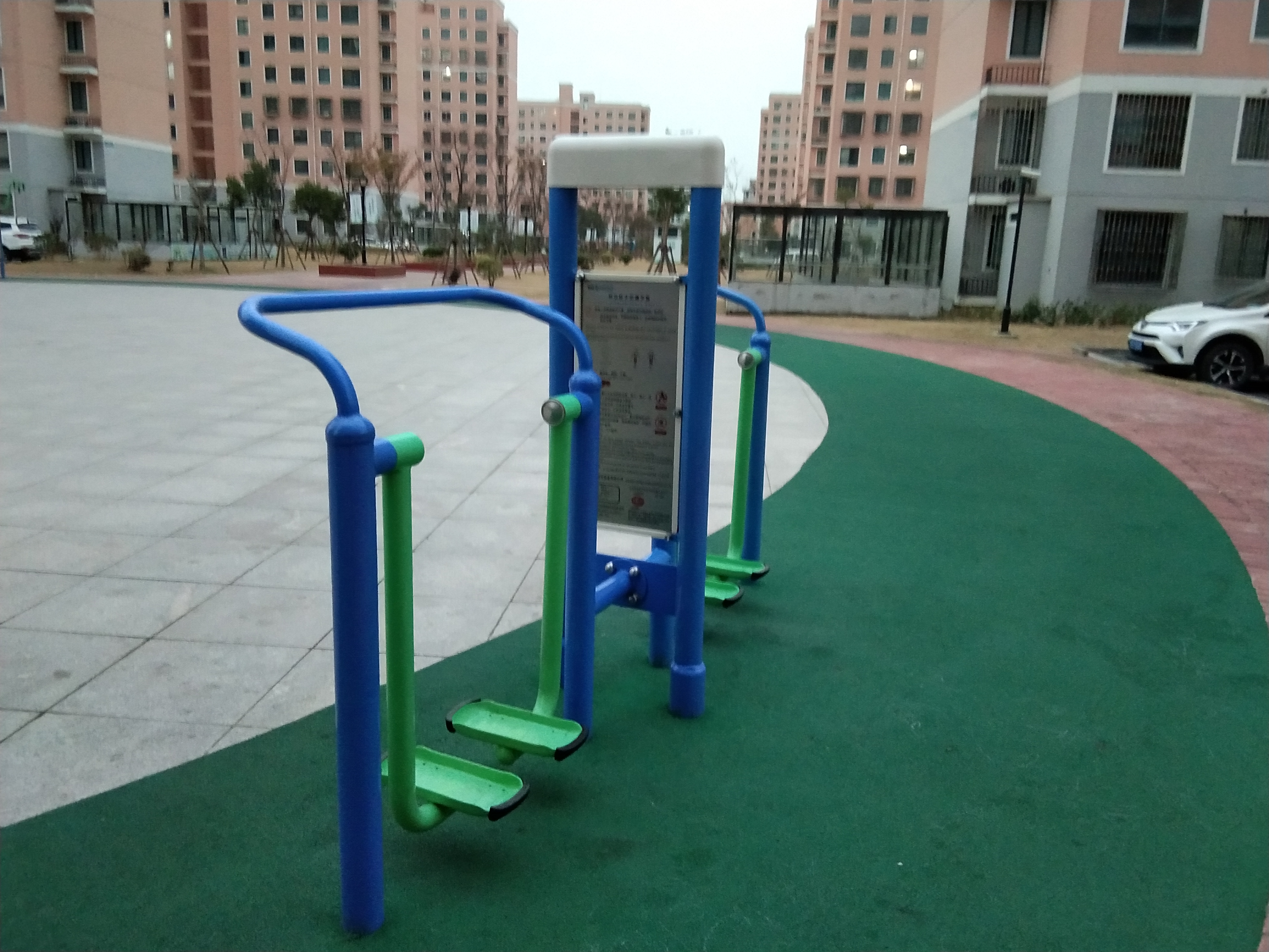 雙立柱太空漫步器