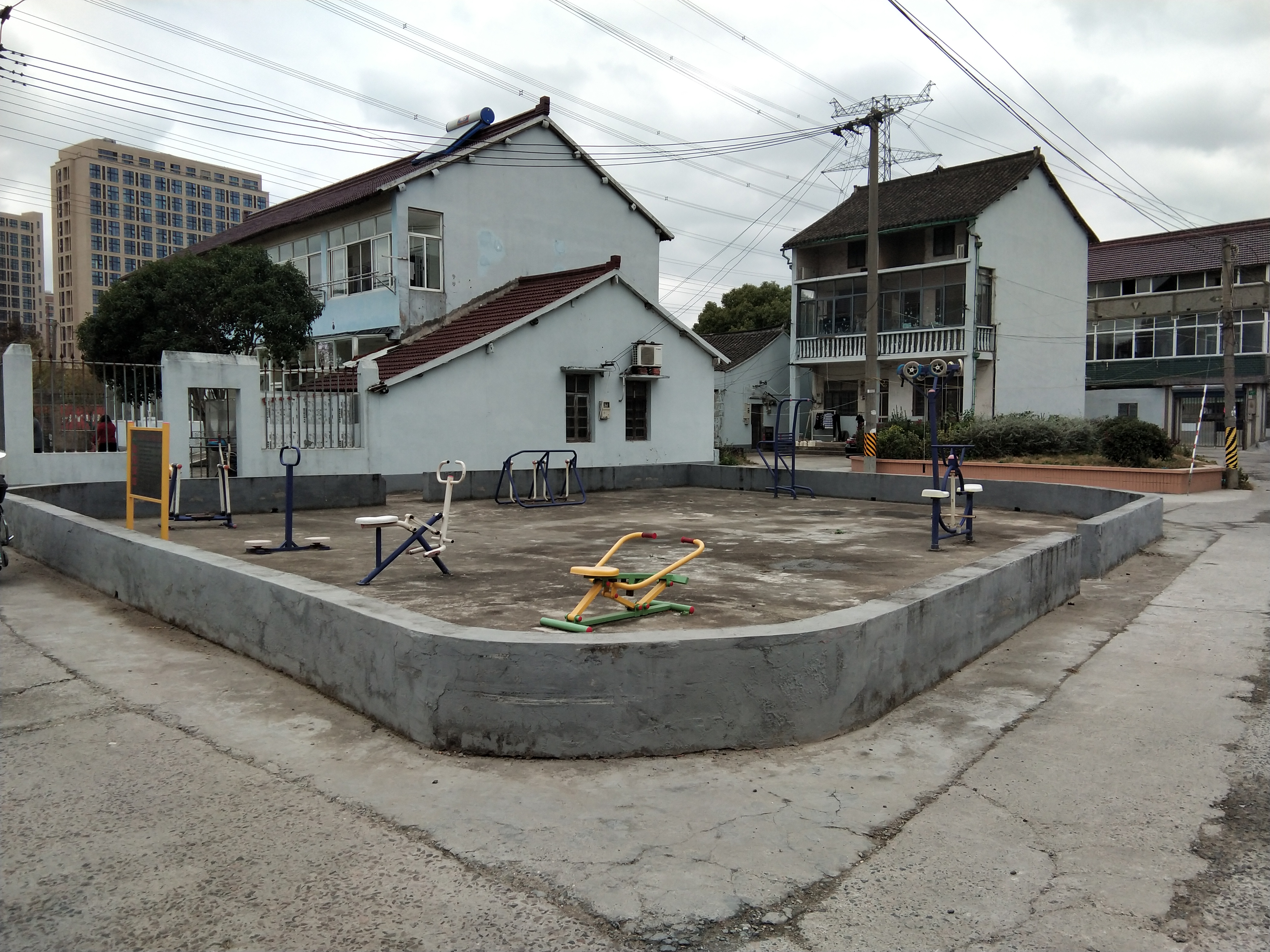 姚橋村二組健身點(diǎn)