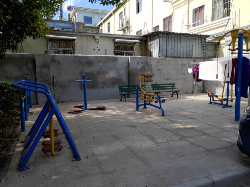 高行鎮(zhèn)華高一居健身苑點(diǎn)4