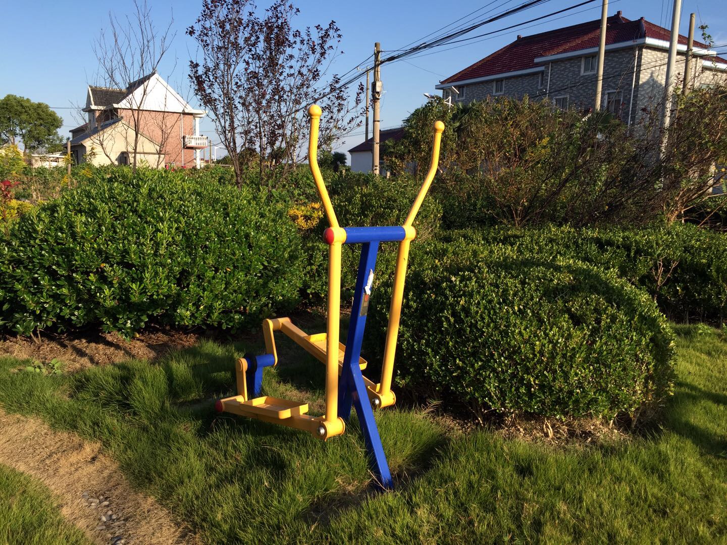 室外橢圓機(jī) 室外橢圓機(jī)