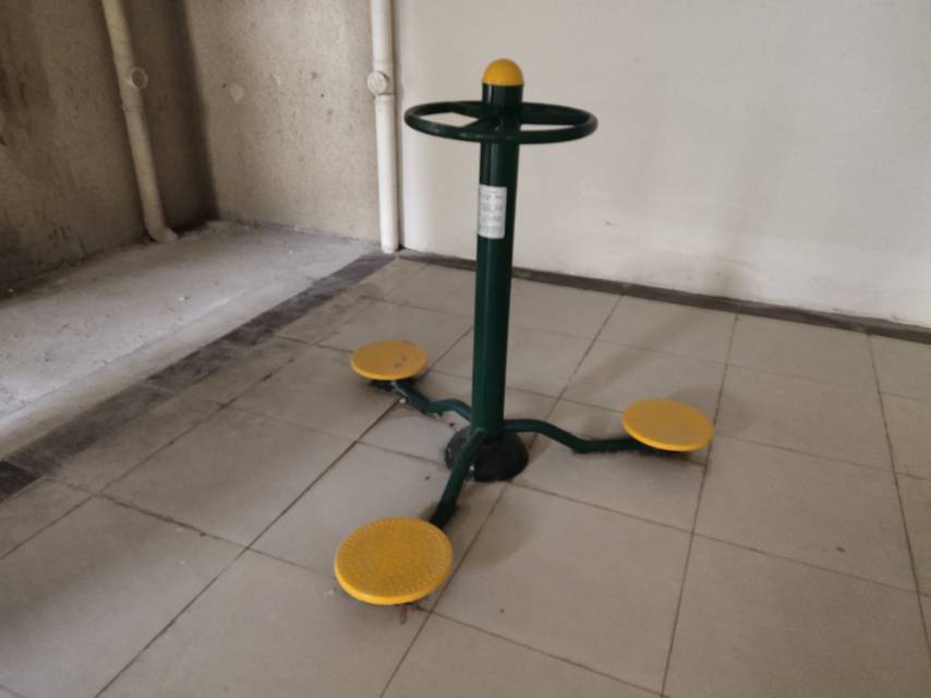 三人扭腰器 三人扭腰器