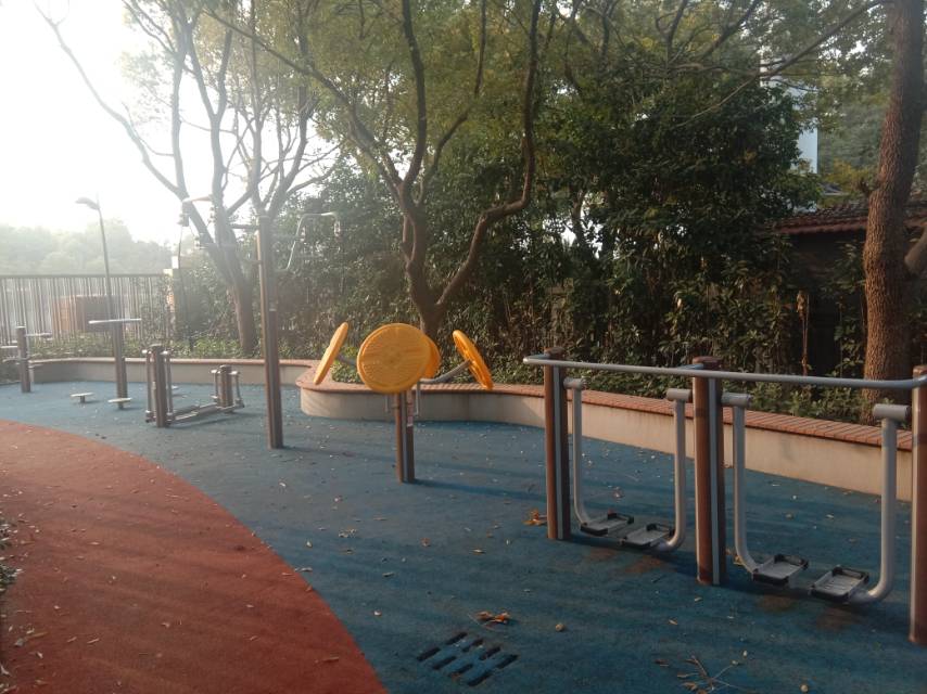 小公園市民益智健身苑點(diǎn)