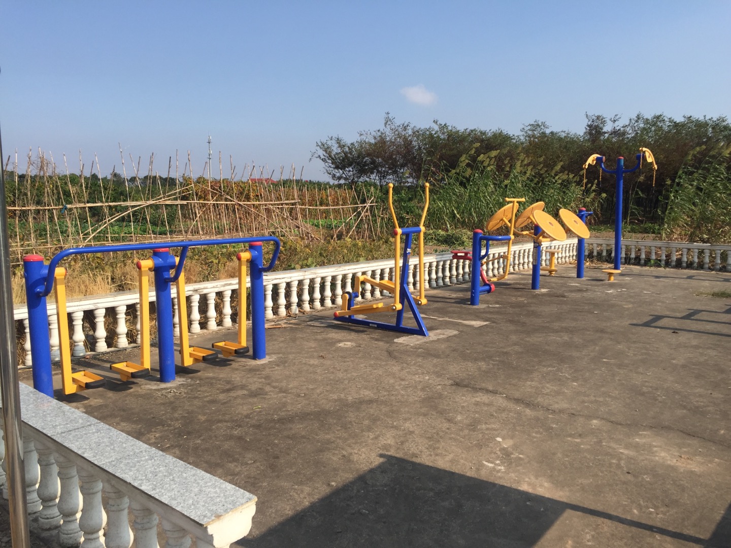 興勝村九組健身點